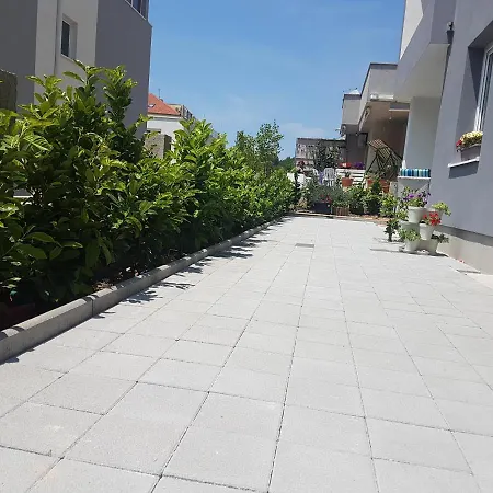 Apartments Marusic Makarska Exterior photo