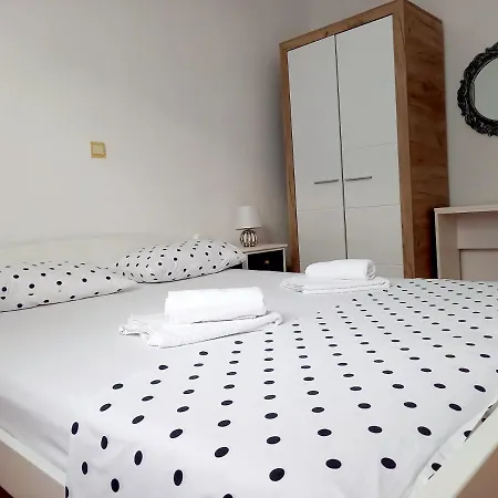 Apartments Marusic Makarska Exterior photo