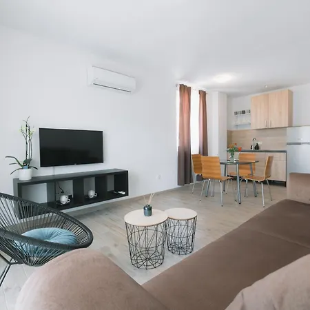 Apartments Marusic Makarska Exterior photo